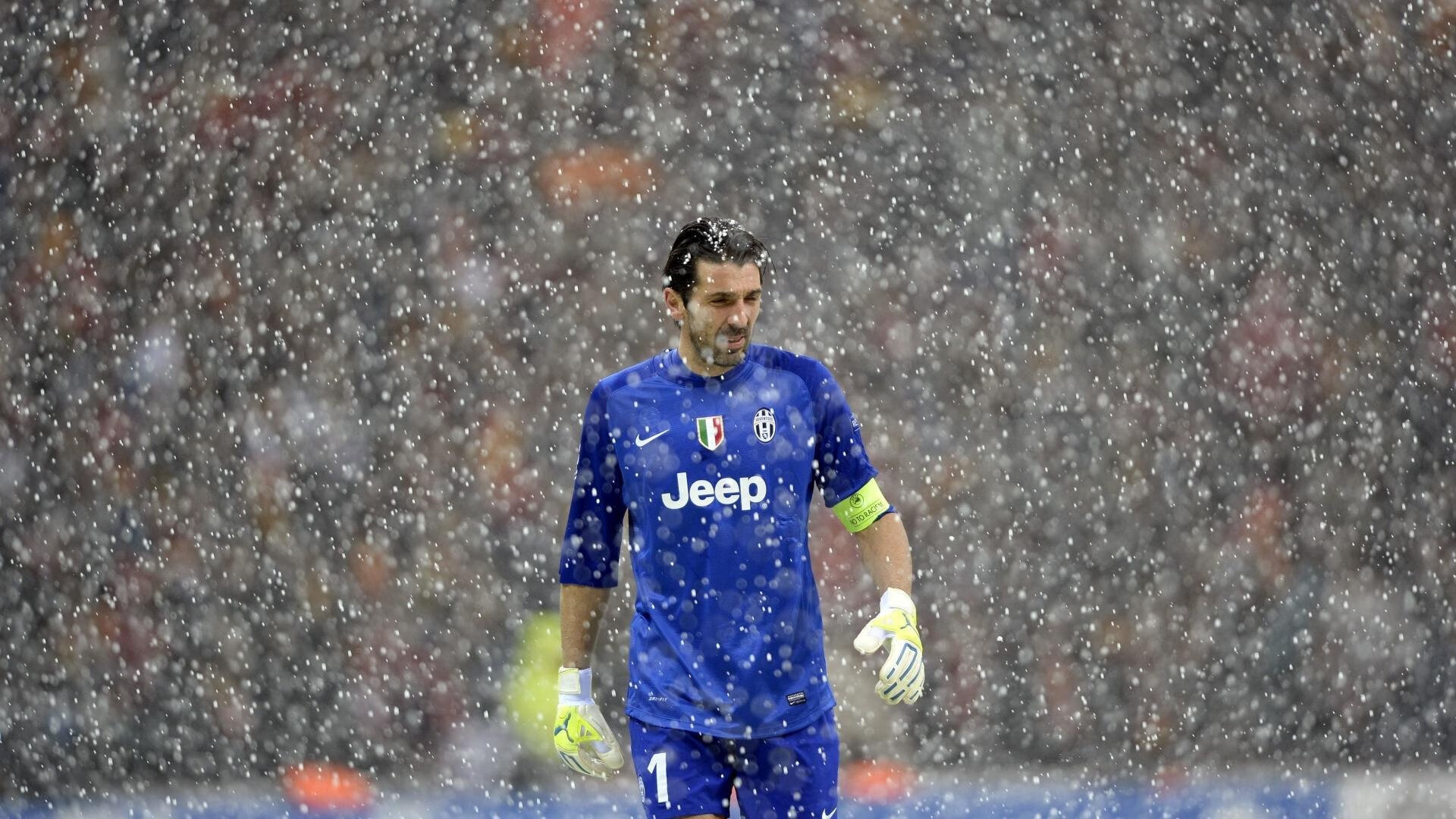 mk体育中国官网-电竞少年挑战极限创造辉煌,电子竞技少年